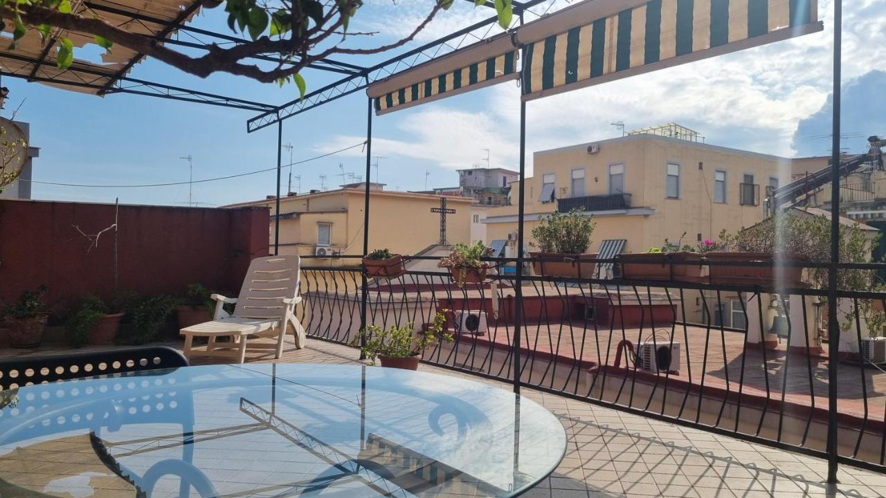 La Casa Di Rosellina - Flat In Bagnoli - My Place Неаполь Экстерьер фото